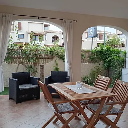 Il Glicine Apartment Villasimius