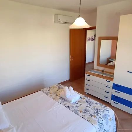 Il Glicine Apartment *
